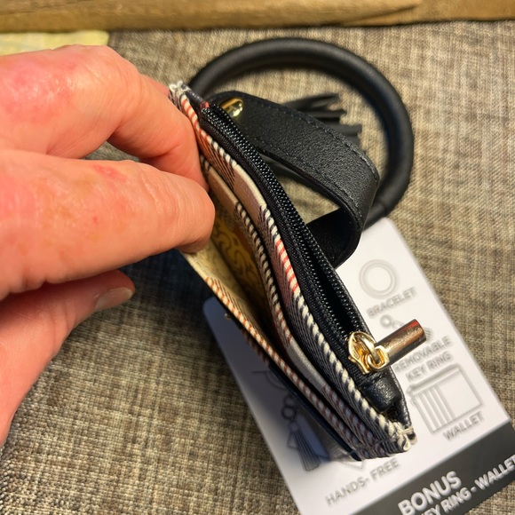 5299-ITT New KeyRing Plaid Print  PU Leather Tassel Clutch Wallet Bracelet - Picture 9 of 11